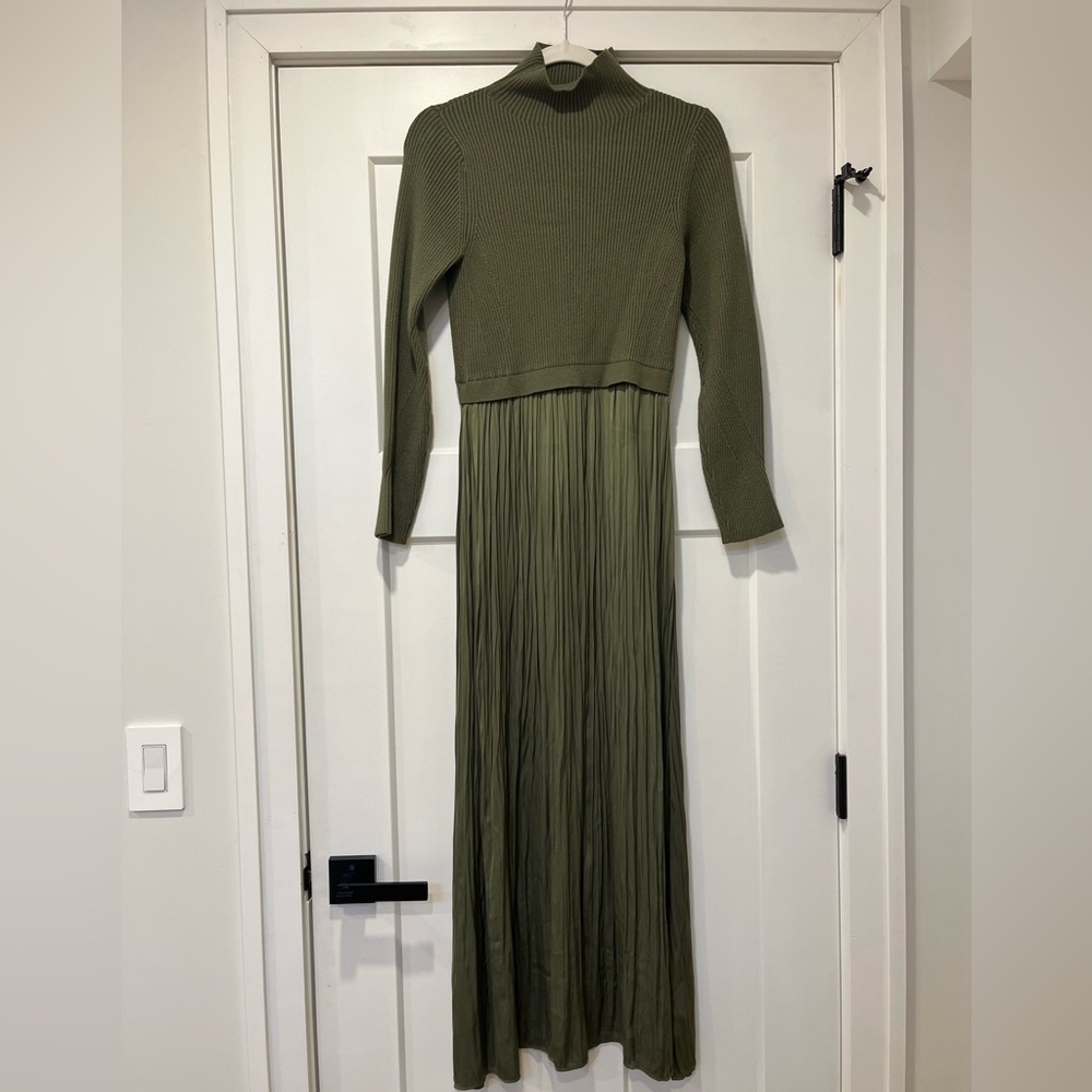 anthropologie The Thea Twofer Sweater Dress size M Green